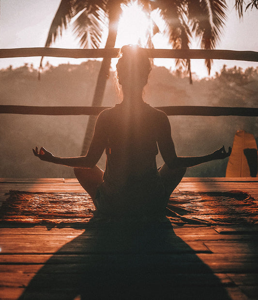 STRESS LESS & LOVE LIFE MORE | HealthyMVMT Blog